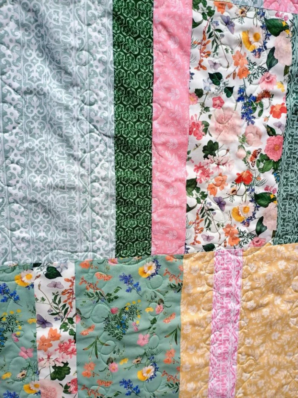 🩷💚🪷💐🌻BN FLORAL COTTON LAP QUILT GREEN PINK WHITE